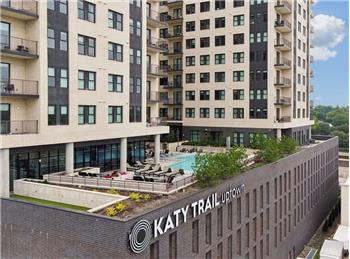 5351 McKinney Ave C8-66, Dallas, TX