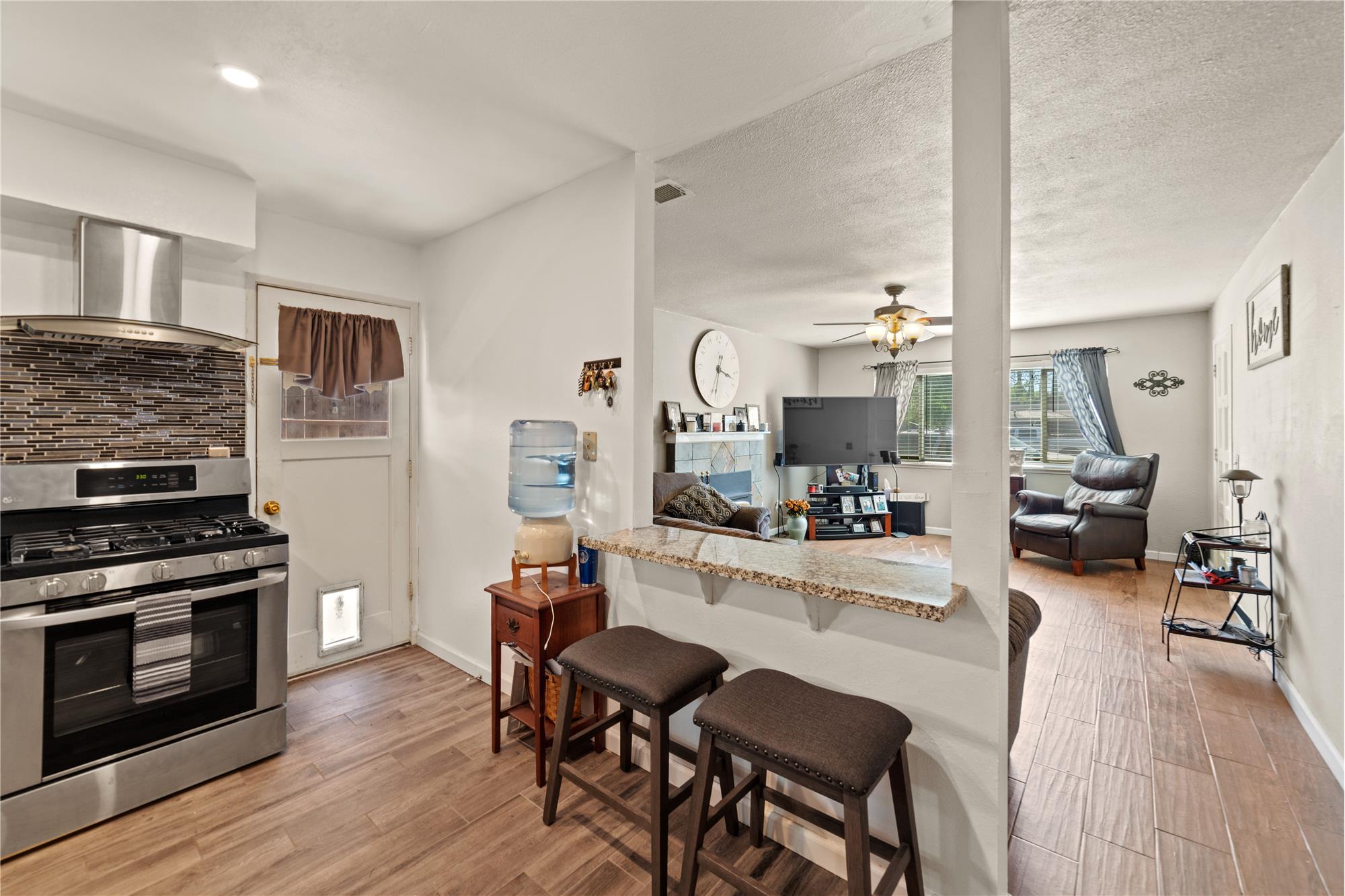 701703 California Street, Woodland, CA 95695 By Mandy Tanberg (Listed