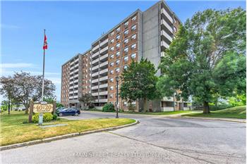 20 William Roe Blvd 504, Newmarket, ON