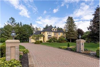 Primary listing photos for listing ID 642405