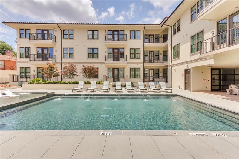 8600 Preston Road Dallas, TX 75225