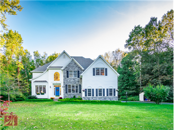 Primary listing photos for listing ID 554213