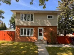 902 Lakeview Drive, South Milwaukee, WI