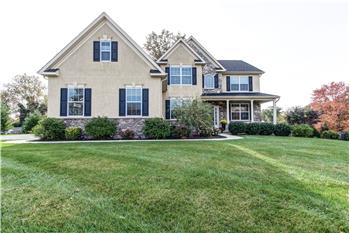 Primary listing photos for listing ID 560649
