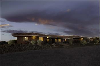 Primary listing photos for listing ID 558169