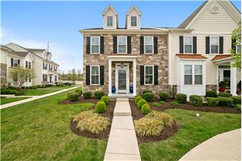 Primary listing photos for listing ID 539177