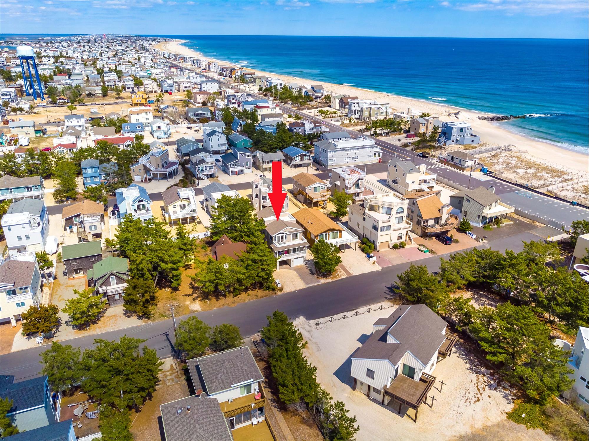 Oceanfront Mancini Realty Long Beach Island 7211 Ocean Blvd, Brant