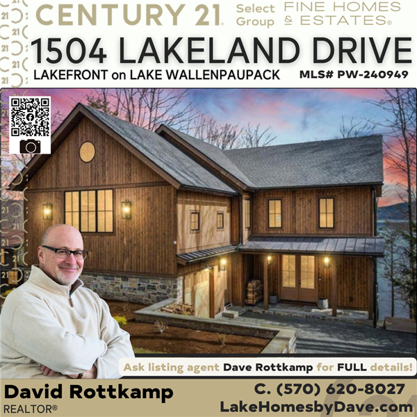 1504 Lakeland Drive: Lakefront on Lake Wallenpaupack