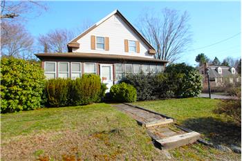 300 Chestnut St, Franklin, MA