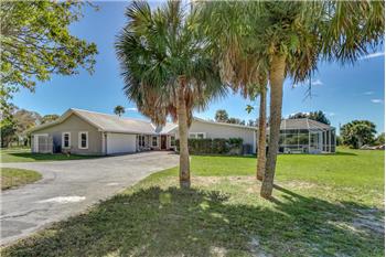 Primary listing photos for listing ID 539703