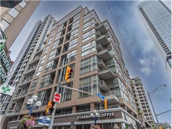 Primary listing photos for listing ID 600745