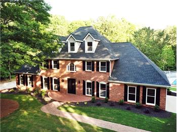 Primary listing photos for listing ID 552255