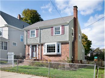 Primary listing photos for listing ID 579874