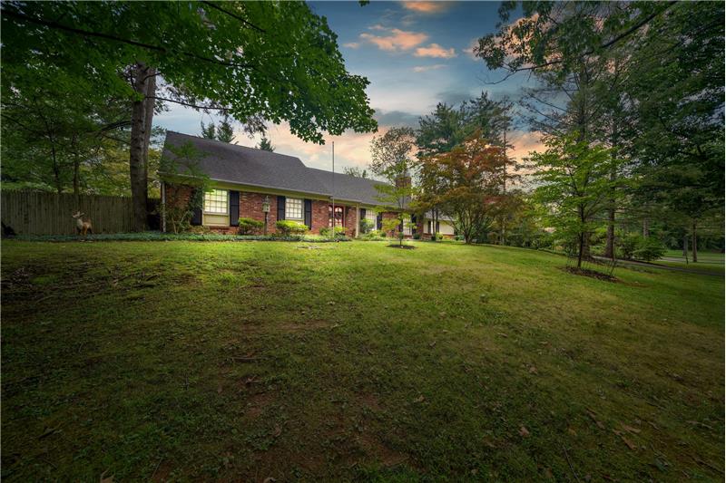 545 Richards Road Exterior Front