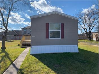 Primary listing photos for listing ID 597660