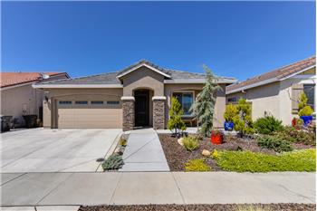 Primary listing photos for listing ID 585251