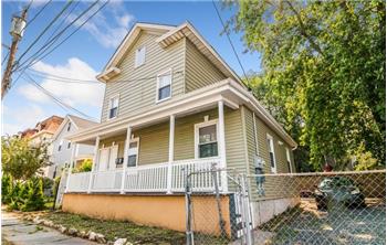 Primary listing photos for listing ID 649583