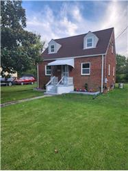 Primary listing photos for listing ID 644051