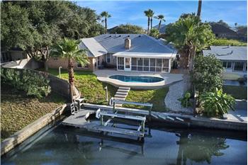 Primary listing photos for listing ID 627006