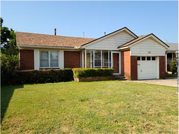 Primary listing photos for listing ID 589752