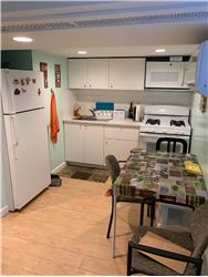 Primary listing photos for listing ID 642208