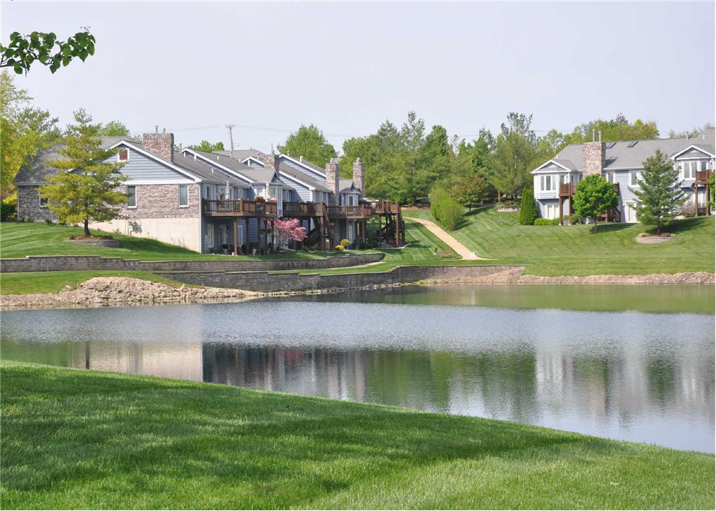 3070 Devilla Trail, Saint Charles, MO 63301 Presented by Roland Hauhe