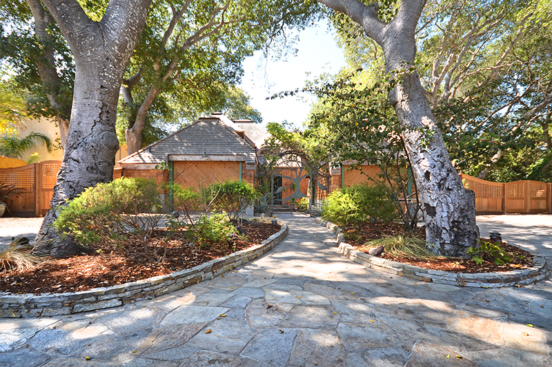 Background image for the property website design