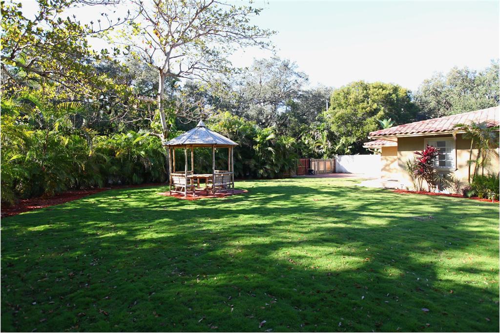 Background image for the property website design