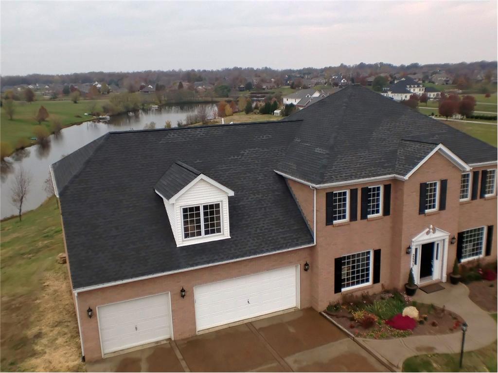 2577 Anderson Rd, Newburgh, IN 47630 Presented by The Horton Team