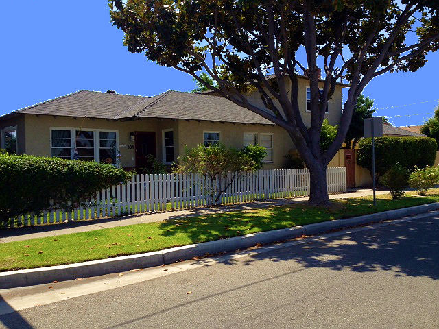 Background image for the property website design