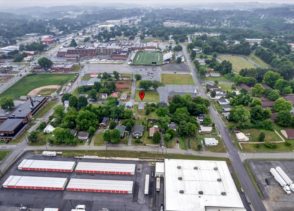 436 S Daisy St, Morristown, TN 37813 MLS 700078 By Amy Shrader