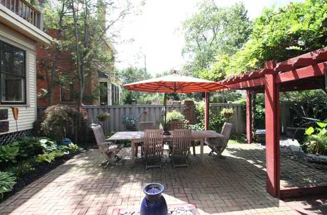 Background image for the property website design