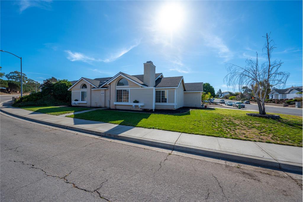 Background image for the property website design