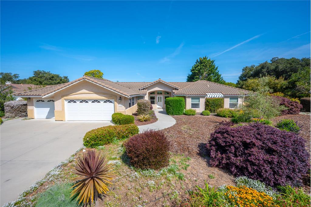 Background image for the property website design