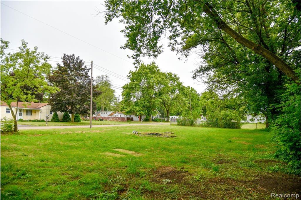 Background image for the property website design