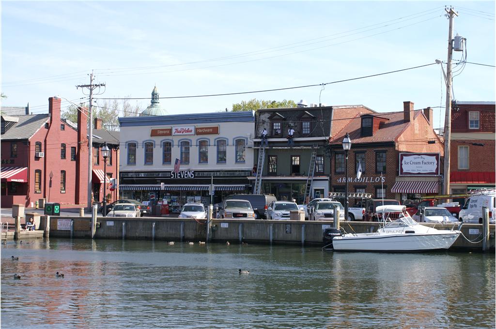 302 Doris Ave, Brooklyn Park, MD 21225 Presented by Pat Ogle, CRS