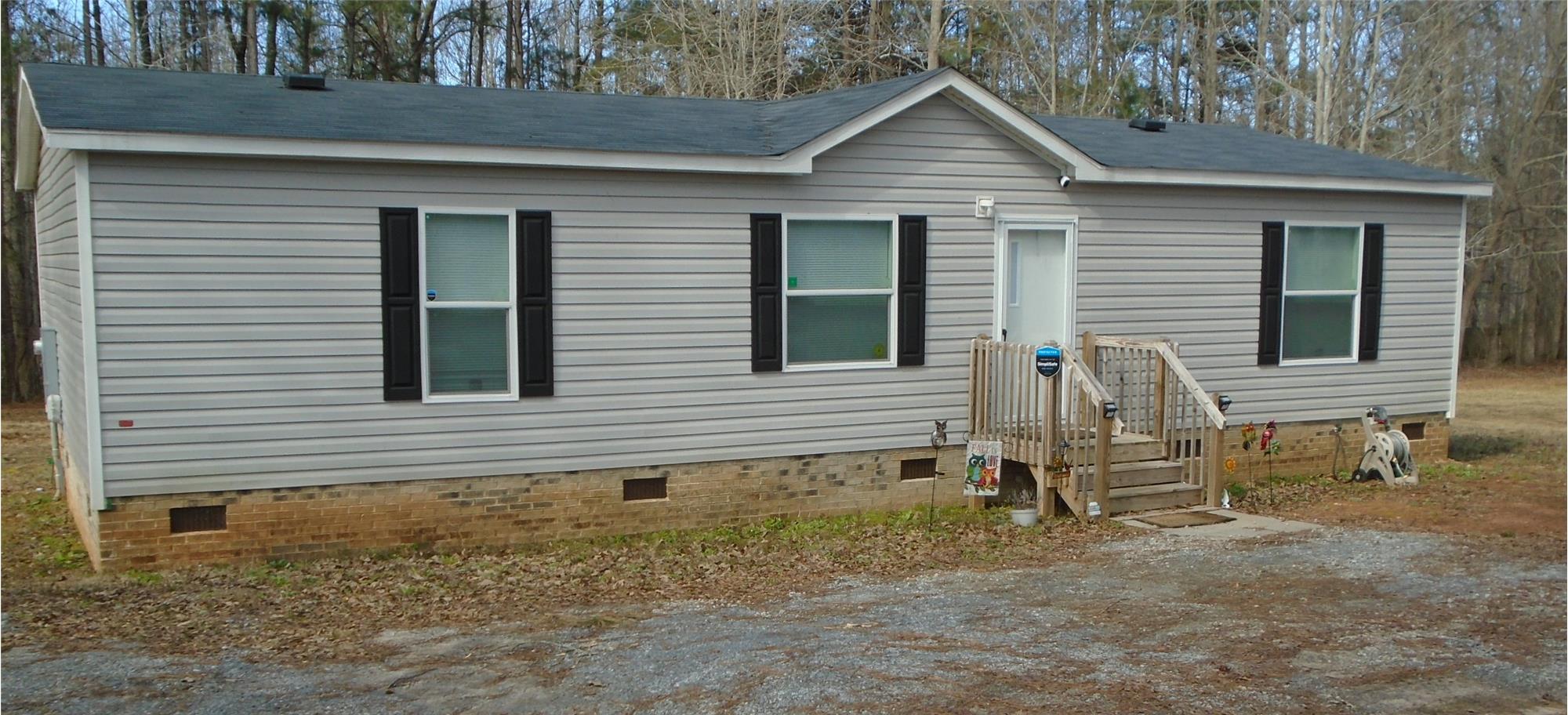 , Belton, SC 29627 By James E