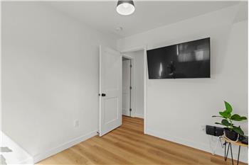 Great home office option