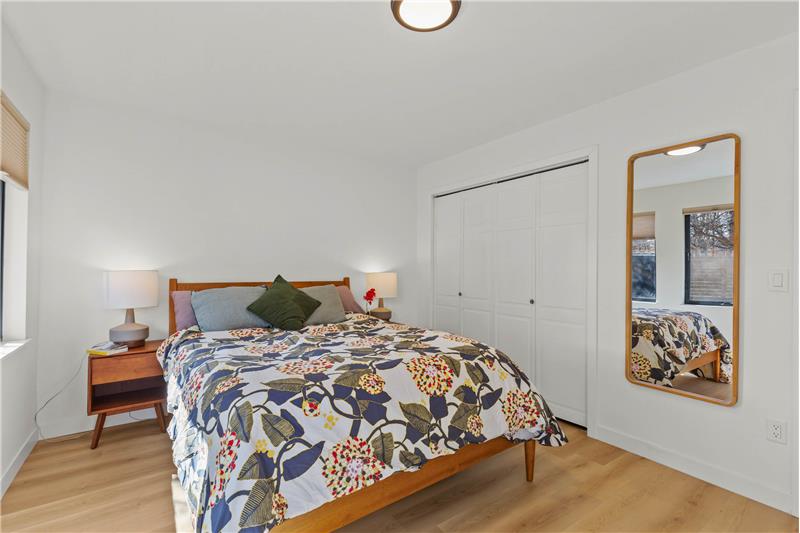 Clean and bright paint & new fixtures