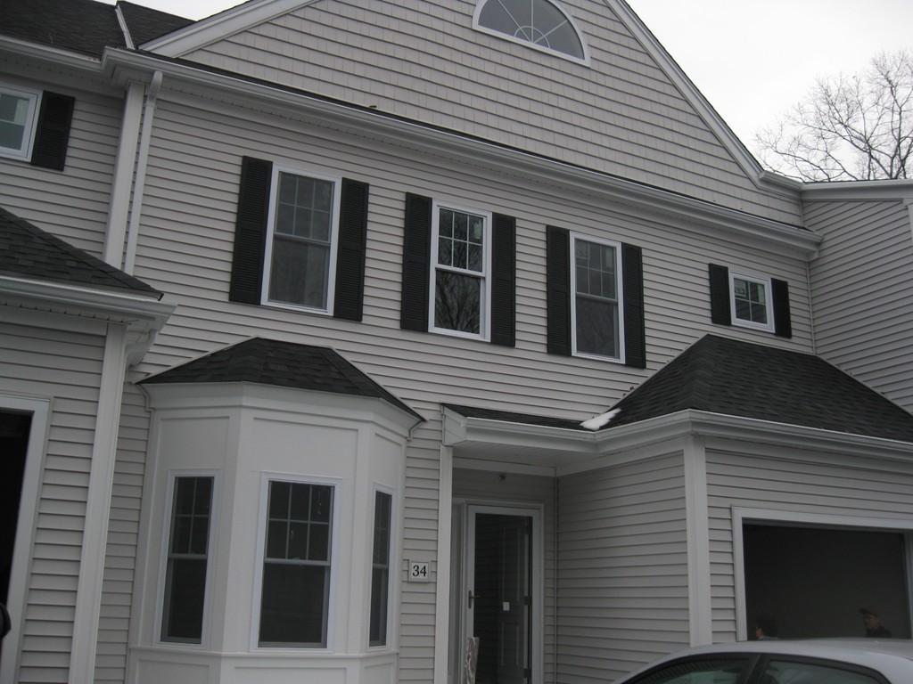 Eastover Glen, Walpole, MA 02081 By Michael Mahoney (Listed by Michael