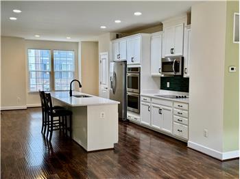 Kitchen and eat-in area
