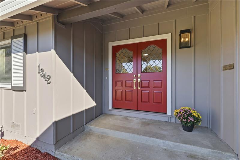 GRACIOUS & WIDE DOUBLE DOOR ENTRY!!