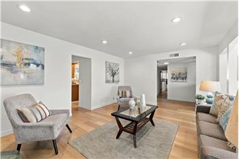 FABULOUS FLOOR PLAN WITH ROOM FOR EVERYONE!!