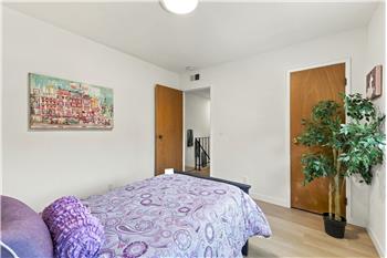 WELL-MAINTAINED HOME!!