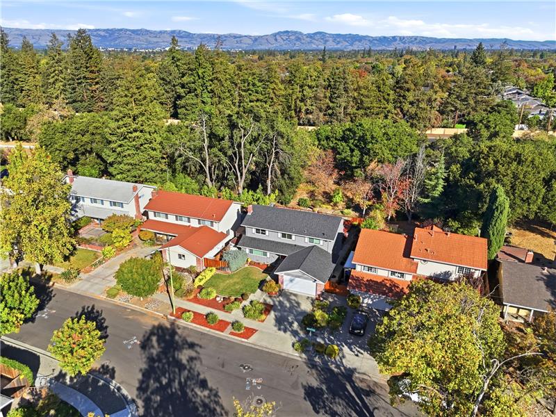 CONVENIENTLY LOCATED NEAR THREE NATIONALLY-RECOGNIZED CUPERTINO SCHOOLS!!