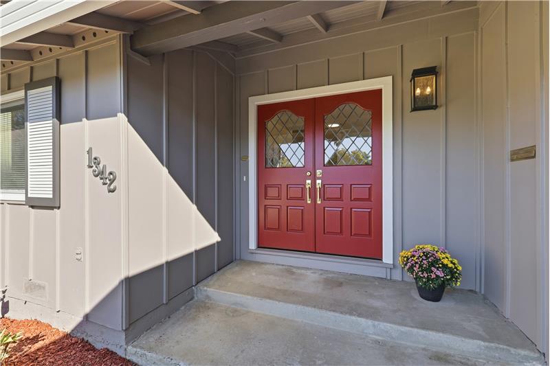 GRACIOUS & WIDE DOUBLE DOOR ENTRY!!