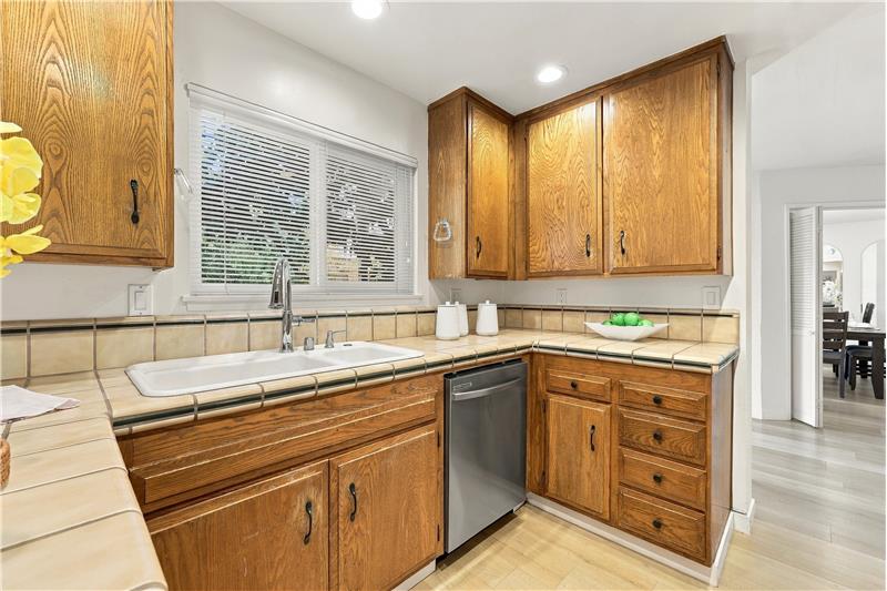 QUALITY TILE COUNTERTOPS!!