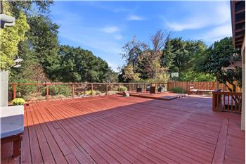 EXPANSIVE OUTDOOR SPACE!!