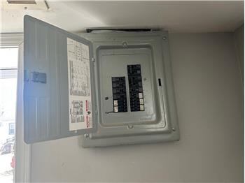 100 amp Electric panel