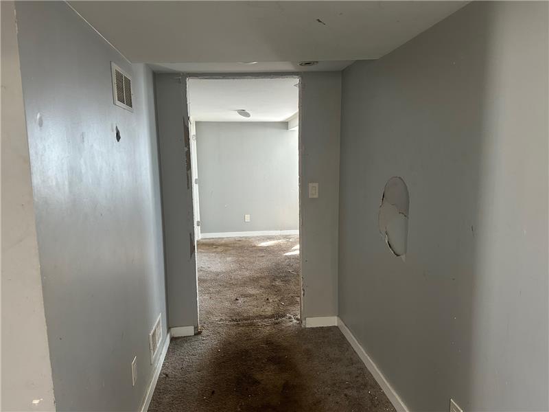 Master on lower level